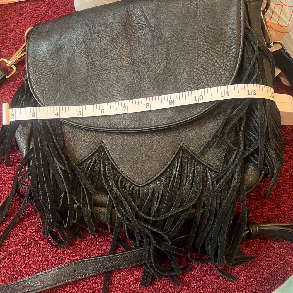 Sole Society EUC black Fringe Faux Leather Crossbody - Picture 8 of 10